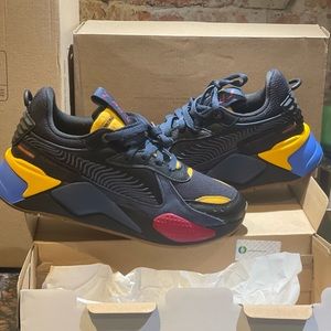 Puma futurism sneakers